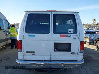 2008 Ford Econoline Passenger XL with VIN 1FBSS31L18DB11131, listed as a IAAI auction lot 41841565 with 207,739 mi miles and . Bid and sale history available at DreamBid. Image 16.