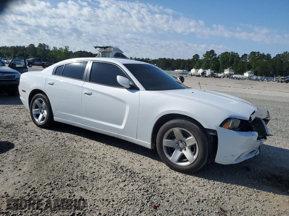 2014 Dodge Charger Police with VIN 2C3CDXAT8EH203468, listed as a Copart auction lot 55890735 with 119,327 mi miles and Salvage title. Bid and sale history available at DreamBid. Image 4.
