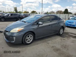 2014 Toyota Prius Four with VIN JTDKN3DU4E0369170, listed as a Copart auction lot 53519115 with 300,503 mi miles and Clean Title. Bid and sale history available at DreamBid. Image 1.