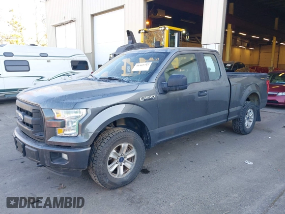 2015 Ford F-150 XLT with VIN 1FTEX1E88FKF22622, listed as a IAAI auction lot 41402747 with 214,667 mi miles. Bid and sale history available at carsss.com. Image 23.