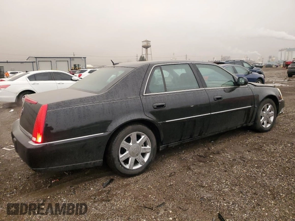 2007 Cadillac DTS Luxury I with VIN 1G6KD57Y37U147246, listed as a Copart auction lot 49457735 with 71,827 mi miles and Salvage Title. Bid and sale history available at DreamBid. Image 3.