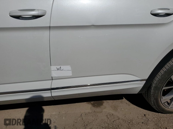 2024 Volkswagen Atlas SEL Premium R-Line z VIN 1V2FR2CA8RC516391, wystawiony jako Copart lot #51739075 z przebiegiem 21 723 mil mil oraz Szkoda całkowita • Salvage title. Historia ofert i sprzedaży dostępna na DreamBid. Obrazek 13.