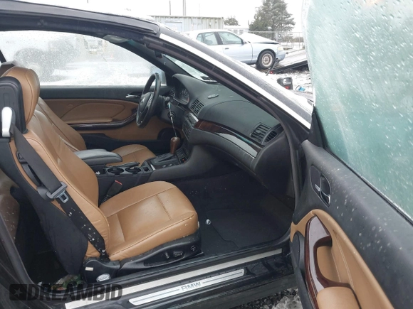 2006 BMW 3 Series 330Ci with VIN WBABW53496PZ43018, listed as a IAAI auction lot 41569453 with 138,895 mi miles. Bid and sale history available at carsss.com. Image 5.