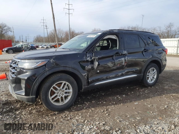 2025 Ford Explorer Active with VIN 1FMUK8DH8SGA18259, listed as a Copart auction lot 50043195 with 1,267 mi miles and Salvage Title. Bid and sale history available at carsss.com. Image 1.