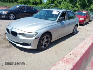 2014 BMW 3 Series 328i xDrive с VIN WBA3B5C59EP540972, выставлен на аукционе IAAI как лот 42411013 с пробегом 183 757 миль миль и . История ставок и продаж доступна на DreamBid. Изображение 18.