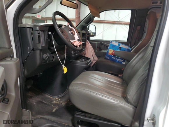 2023 GMC Savana Cargo Van with VIN 1GTW7BFP0P1134677, listed as a Copart auction lot 83756364 with 84,260 mi miles and Clean Title. Bid and sale history available at carsss.com. Image 7.