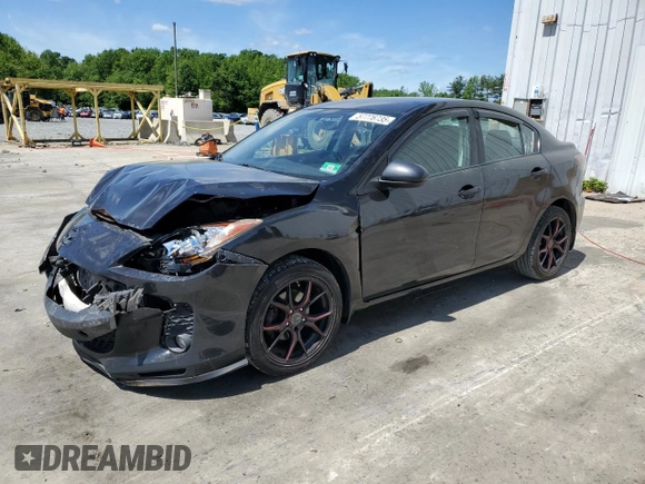 2013 Mazda 3 i Sport z VIN JM1BL1U78D1790175, wystawiony jako Copart lot #57776735 z przebiegiem 148 018 mil mil oraz Szkoda całkowita • Salvage title. Historia ofert i sprzedaży dostępna na DreamBid. Obrazek 1.