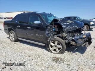 2013 Chevrolet Avalanche LT with VIN 3GNMCFE01DG177802, listed as a Copart auction lot 52987555 with 231,777 mi miles and Salvage title. Bid and sale history available at DreamBid. Image 4.