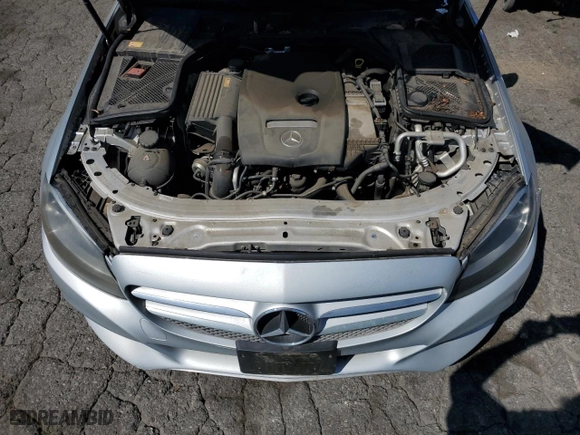 2015 Mercedes-Benz C-Class C 300 with VIN 55SWF4JB5FU049316, listed as a Copart auction lot 52254135 with 61,545 mi miles and Clean Title. Bid and sale history available at carsss.com. Image 11.