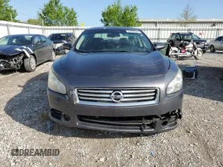 2013 Nissan Maxima S z VIN 1N4AA5AP8DC821836, wystawiony jako Copart lot #55088585 z przebiegiem 128 209 mil mil oraz Szkoda całkowita • Salvage title. Historia ofert i sprzedaży dostępna na DreamBid. Obrazek 5.