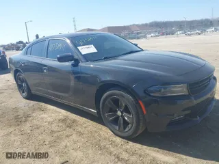 2015 Dodge Charger SXT with VIN 2C3CDXHG3FH835837, listed as a IAAI auction lot 41738411 with 164,339 mi miles. Bid and sale history available at carsss.com. Image 1.