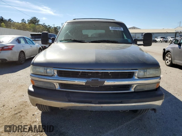 2002 Chevrolet Suburban LS with VIN 3GNEC16ZX2G265362, listed as a Copart auction lot 49386535 with 256,290 mi miles and Salvage Title. Bid and sale history available at carsss.com. Image 5.