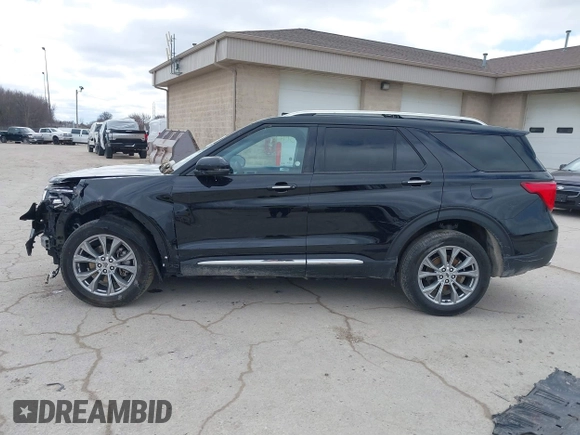 2024 Ford Explorer Limited with VIN 1FMSK8FH3RGA31290, listed as a IAAI auction lot 41951463 with 24,047 mi miles. Bid and sale history available at carsss.com. Image 15.