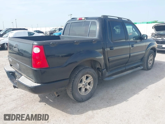 2005 Ford Explorer Sport Trac XLS z VIN 1FMZU67K25UB46224, wystawiony jako IAAI lot #42637796 z przebiegiem 164 944 mil mil oraz . Historia ofert i sprzedaży dostępna na DreamBid. Obrazek 4.