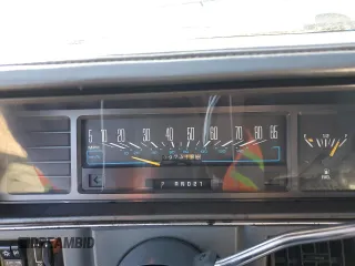 1989 Oldsmobile Cutlass z VIN 1G3AJ51W1KG334940, wystawiony jako Copart lot #42258445 z przebiegiem 97 318 mil mil oraz Szkody całkowita. Historia ofert i sprzedaży dostępna na DreamBid. Obrazek 9.
