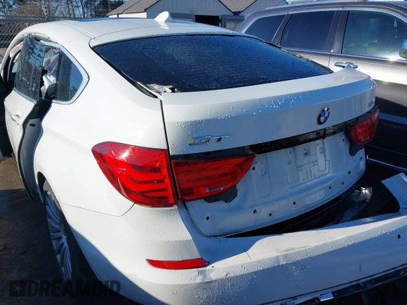 2013 BMW 5 Series GT 535i xDrive with VIN WBASP2C55DC339183, listed as a IAAI auction lot 41359533 with 144,020 mi miles. Bid and sale history available at carsss.com. Image 19.