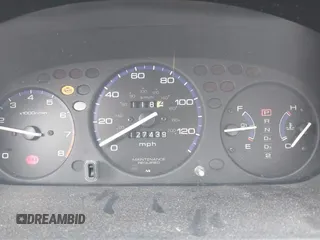 1999 Honda Civic LX z VIN 1HGEJ6678XL047636, wystawiony jako IAAI lot #42230561 z przebiegiem 127 439 mil mil oraz . Historia ofert i sprzedaży dostępna na DreamBid. Obrazek 7.