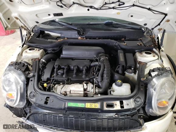 2009 MINI Cooper Clubman S with VIN WMWMM33509TP73462, listed as a Copart auction lot 43315105 with 165,863 mi miles and Salvage Title. Bid and sale history available at carsss.com. Image 11.
