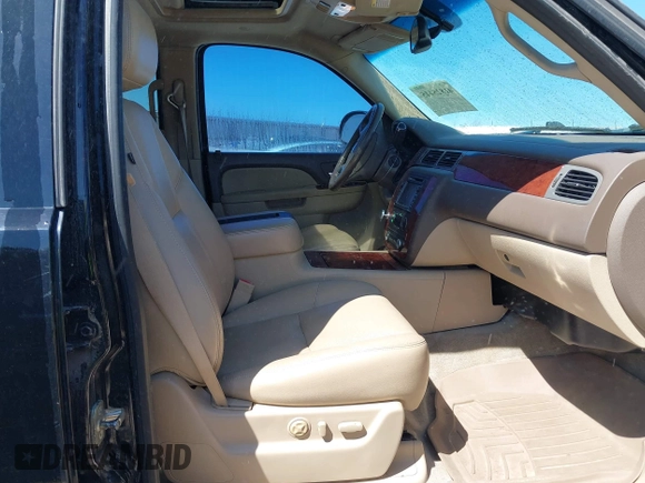 2011 Chevrolet Suburban LTZ with VIN 1GNSKKE33BR380376, listed as a IAAI auction lot 41825445 with 228,715 mi miles and . Bid and sale history available at DreamBid. Image 5.