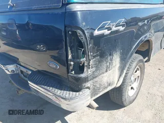 2003 Ford F-150 XL with VIN 2FTRX18L33CA33367, listed as a IAAI auction lot 42122086 with 1 mi miles. Bid and sale history available at carsss.com. Image 6.