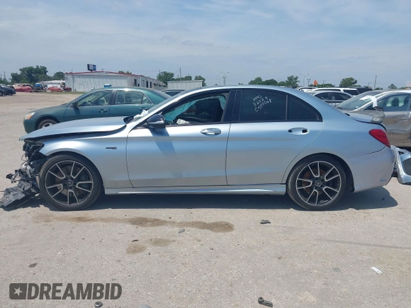 2018 Mercedes-Benz C 43 AMG with VIN 55SWF6EB9JU236198, listed as a IAAI auction lot 42278960 with 48,432 mi miles and . Bid and sale history available at DreamBid. Image 14.