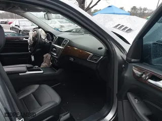 2013 Mercedes-Benz M-Class ML 350 with VIN 4JGDA5HB9DA244565, listed as a IAAI auction lot 41935797 with 152,495 mi miles. Bid and sale history available at carsss.com. Image 5.