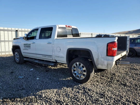 2019 GMC Sierra 2500HD Denali with VIN 1GT12SEY4KF188742, listed as a Copart auction lot 89381815 with 160,727 mi miles and Salvage Title. Bid and sale history available at carsss.com. Image 2.