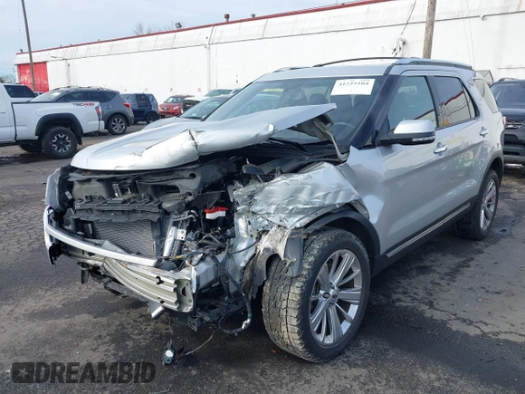 2019 Ford Explorer Limited with VIN 1FM5K8F8XKGB42714, listed as a IAAI auction lot 41525104 with 125,286 mi miles and . Bid and sale history available at carsss.com. Image 6.