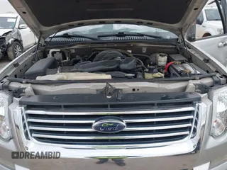 2010 Ford Explorer Limited with VIN 1FMEU7F89AUA84731, listed as a IAAI auction lot 41585563 with 142,598 mi miles. Bid and sale history available at carsss.com. Image 10.