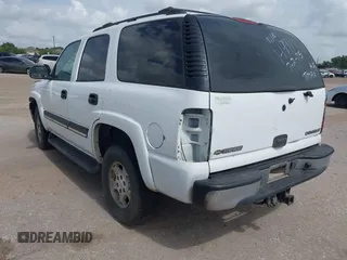 2005 Chevrolet Tahoe Z71 z VIN 1GNEC13T65R149919, wystawiony jako IAAI lot #42656968 z przebiegiem 331 303 mil mil oraz . Historia ofert i sprzedaży dostępna na DreamBid. Obrazek 3.