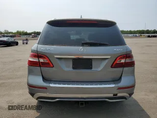 2015 Mercedes-Benz M 350 z VIN 4JGDA5HB1FA580293, wystawiony jako Copart lot #58793055 z przebiegiem 157 174 mil mil oraz Czysty tytuł • Clean title. Historia ofert i sprzedaży dostępna na DreamBid. Obrazek 6.