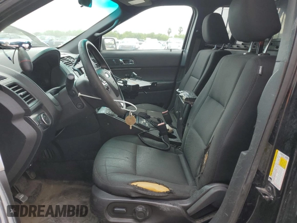 2015 Ford Police Interceptor Utility z VIN 1FM5K8AR6FGC26969, wystawiony jako Copart lot #55616395 z przebiegiem 188 567 mil mil oraz Czysty tytuł • Clean title. Historia ofert i sprzedaży dostępna na DreamBid. Obrazek 7.