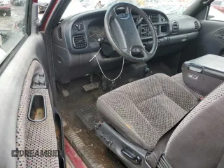 1999 Dodge 2500 z VIN 1B7KF2367XJ566373, wystawiony jako Copart lot #47942975 z przebiegiem 134 136 mil mil oraz Szkoda całkowita • Salvage title. Historia ofert i sprzedaży dostępna na DreamBid. Obrazek 8.