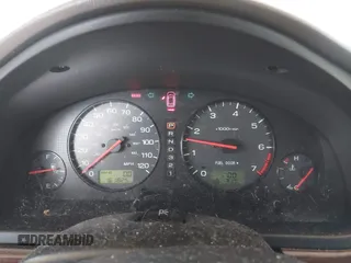 2001 Subaru Legacy Outback z VIN 4S3BH665317657407, wystawiony jako IAAI lot #41536937 z przebiegiem 161 825 mil mil oraz . Historia ofert i sprzedaży dostępna na DreamBid. Obrazek 7.