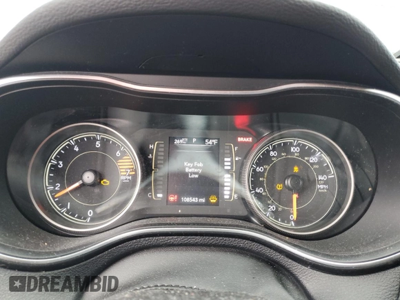 2019 Jeep Cherokee Latitude Plus z VIN 1C4PJLLB9KD454527, wystawiony jako Copart lot #50931235 z przebiegiem 108 543 mil mil oraz Szkoda całkowita • Salvage title. Historia ofert i sprzedaży dostępna na DreamBid. Obrazek 9.