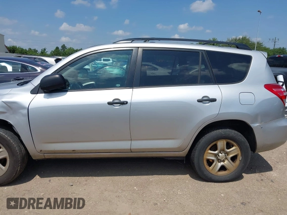 2010 Toyota RAV4 с VIN 2T3ZF4DV2AW036580, выставлен на аукционе IAAI как лот 42409728 с пробегом Не указан миль и . История ставок и продаж доступна на DreamBid. Изображение 14.