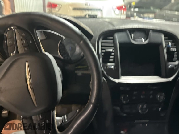 2017 Chrysler 300 S Alloy Edition with VIN 2C3CCABT1HH516428, listed as a Copart auction lot 77849064 with Not Provided miles and Clean Title. Bid and sale history available at DreamBid. Image 9.