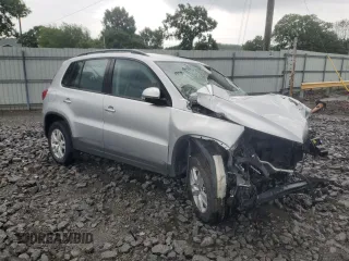 2017 Volkswagen Tiguan S with VIN WVGAV7AXXHK039703, listed as a Copart auction lot 59175923 with Not provided miles and Salvage title. Bid and sale history available at DreamBid. Image 4.