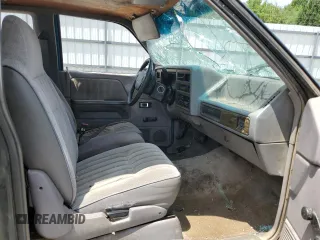 1995 Dodge Dakota z VIN 1B7GL23Y9SS385794, wystawiony jako Copart lot #63360094 z przebiegiem 394 435 mil mil oraz Szkoda całkowita • Salvage title. Historia ofert i sprzedaży dostępna na DreamBid. Obrazek 7.