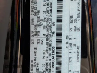 2016 Ford Escape SE z VIN 1FMCU0G99GUA13835, wystawiony jako Copart lot #52401865 z przebiegiem 130 143 mil mil oraz Szkoda całkowita • Salvage title. Historia ofert i sprzedaży dostępna na DreamBid. Obrazek 13.