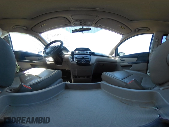 2011 Honda Odyssey EX-L with VIN 5FNRL5H69BB093996, listed as a IAAI auction lot 42151381 with 88,531 mi miles and . Bid and sale history available at carsss.com. Image 18.