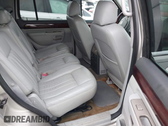 2004 Lincoln Aviator Luxury with VIN 5LMEU68H64ZJ32214, listed as a IAAI auction lot 41641566 with 203,674 mi miles and . Bid and sale history available at DreamBid. Image 8.