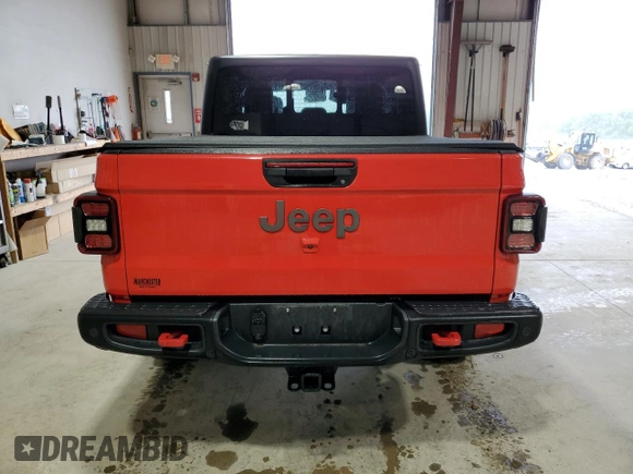 2020 Jeep Gladiator Rubicon with VIN 1C6JJTBG8LL155550, listed as a Copart auction lot 58327875 with 34,276 mi miles and Salvage title. Bid and sale history available at DreamBid. Image 6.