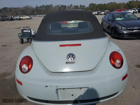 2006 Volkswagen New Beetle Convertible with VIN 3VWRF31Y76M331463, listed as a Copart auction lot 87394034 with 101,136 mi miles and Clean Title. Bid and sale history available at carsss.com. Image 6.