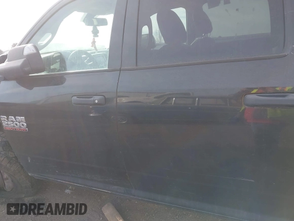 2018 Ram 2500 Tradesman с VIN 3C6UR5CL2JG232517, выставлен на аукционе IAAI как лот 41469282 с пробегом Не указан миль и . История ставок и продаж доступна на DreamBid. Изображение 13.