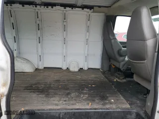 2005 Chevrolet Express Cargo Van with VIN 1GCFG15X651115978, listed as a Copart auction lot 88572355 with 149,920 mi miles and Salvage Title. Bid and sale history available at carsss.com. Image 11.