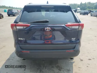 2019 Toyota RAV4 with VIN ME7796, listed as a Copart auction lot 63487955 with 39,466 mi miles and Salvage title. Bid and sale history available at DreamBid. Image 6.