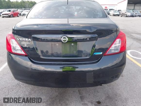 2014 Nissan Versa SV z VIN 3N1CN7AP8EL842374, wystawiony jako IAAI lot #42684858 z przebiegiem 123 734 mil mil oraz . Historia ofert i sprzedaży dostępna na DreamBid. Obrazek 13.