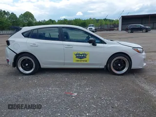 2019 Subaru Impreza z VIN 4S3GTAA6XK3754216, wystawiony jako IAAI lot #42196202 z przebiegiem 23 285 mil mil oraz . Historia ofert i sprzedaży dostępna na DreamBid. Obrazek 13.