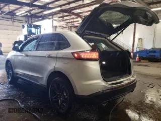 2018 Ford Edge SEL with VIN 2FMPK4J99JBB29668, listed as a Copart auction lot 45470825 with 133,803 mi miles and Salvage Title. Bid and sale history available at carsss.com. Image 2.